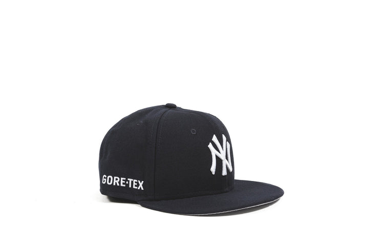 PACKER X NEW ERA NEW YORK YANKEES "GORE-TEX" - NAVY/WHITE