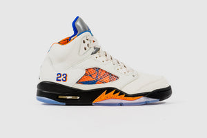 AIR JORDAN 5 RETRO "INTERNATIONAL FLIGHT"