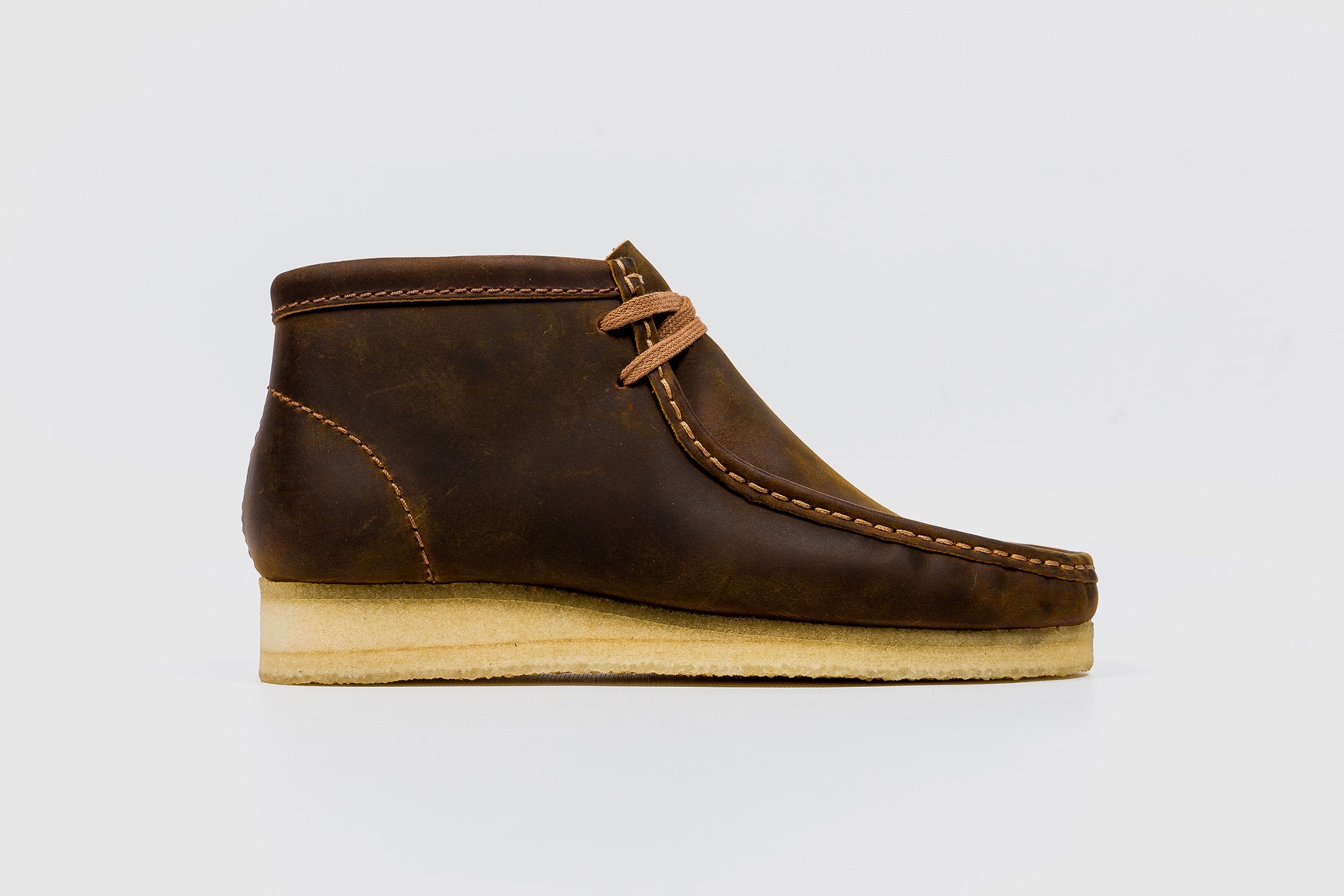 CLARKS WALLABEE BOOT