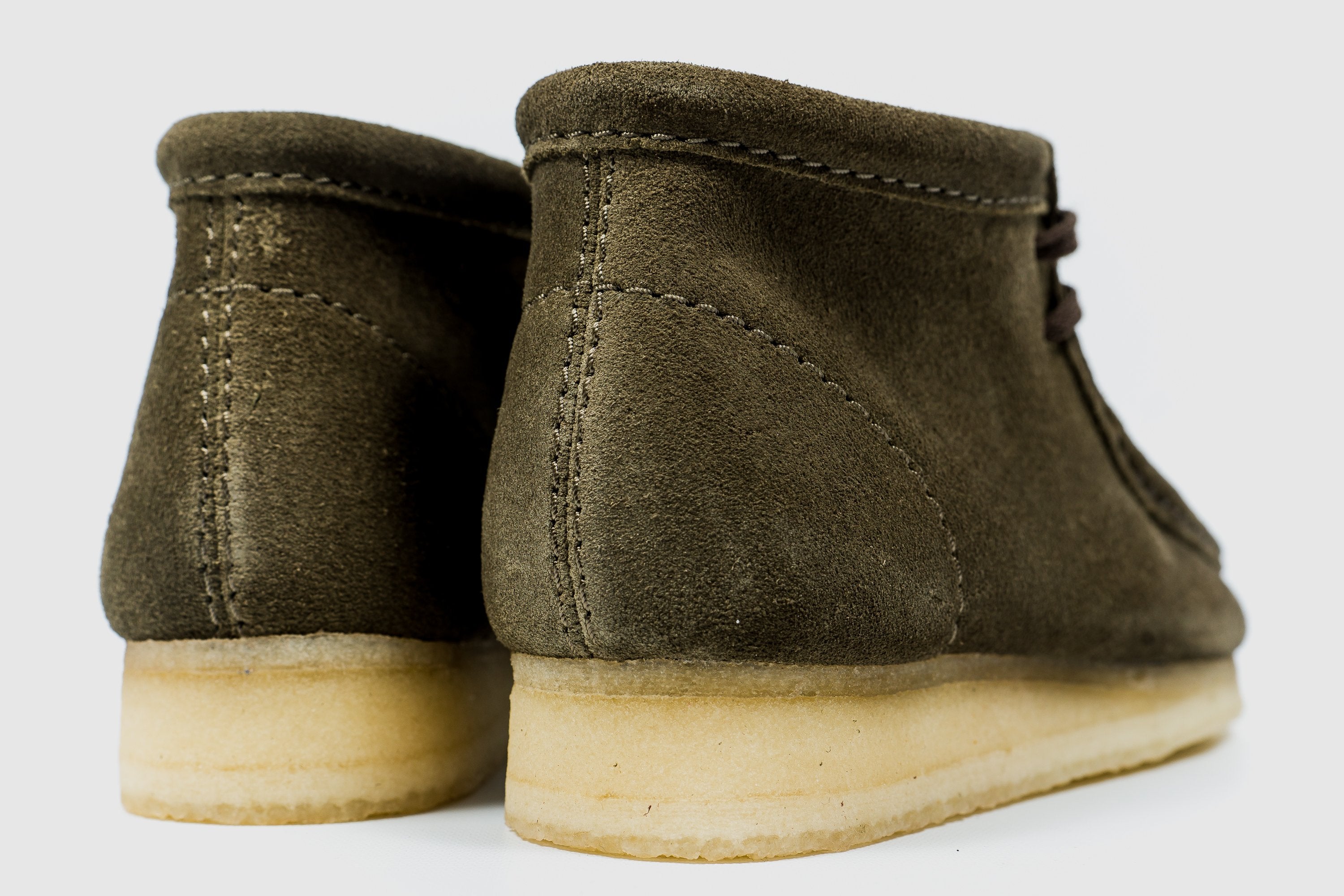 CLARKS WALLABEE BOOT