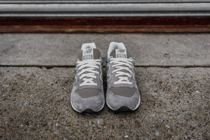 NEW BALANCE M996 - GREY/WHITE