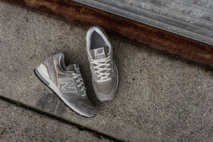 NEW BALANCE M996 - GREY/WHITE