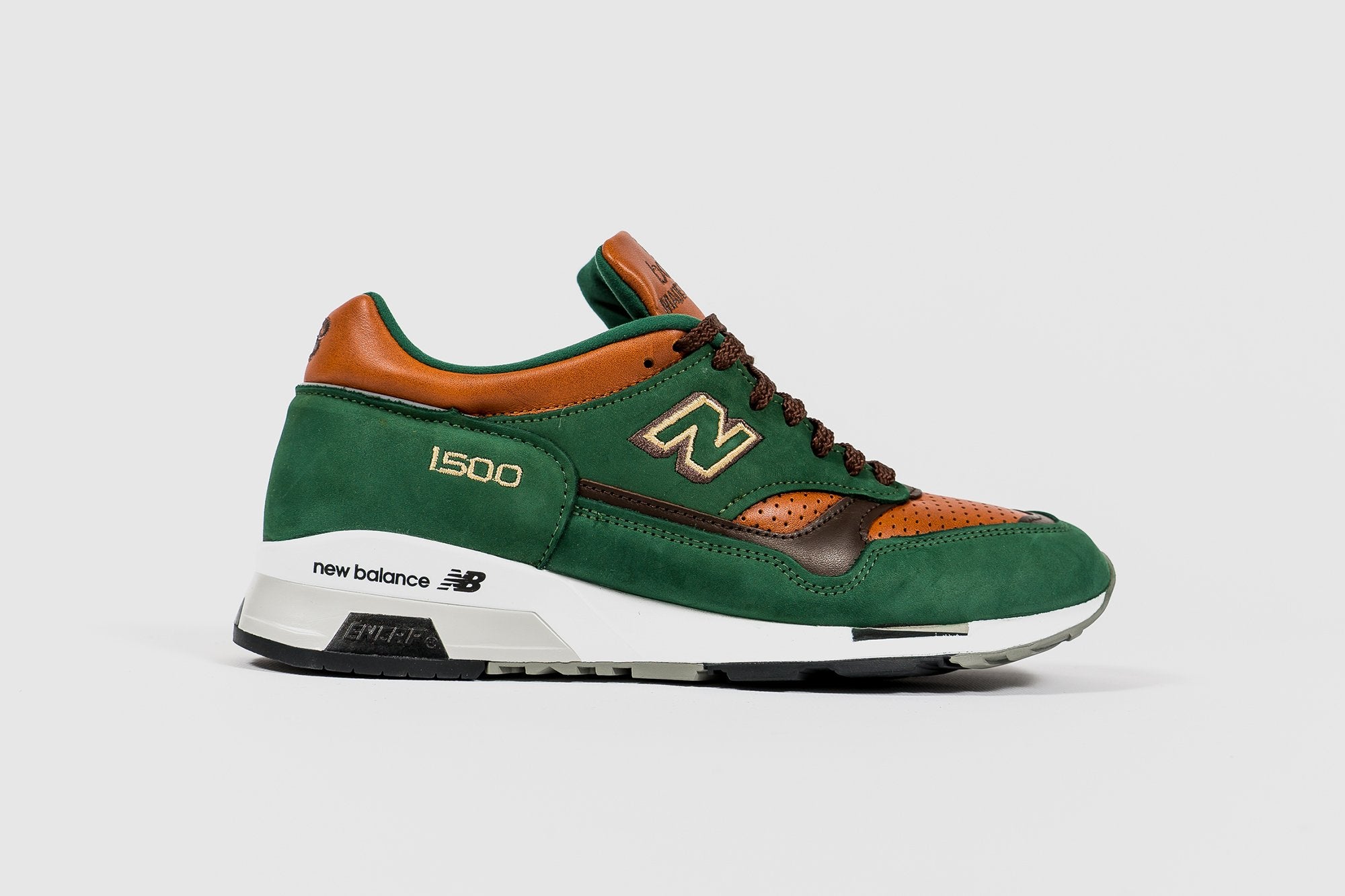 NEW BALANCE M1500GT  MADE IN ENGLAND