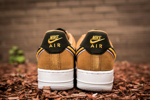 NIKE AIR FORCE 1 '07 LV8 "CHENILLE SWOOSH"