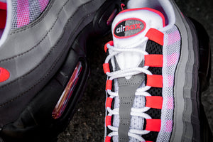 NIKE AIR MAX 95 OG "SOLAR RED"