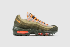 NIKE AIR MAX 95 OG "STING & TOTAL ORANGE"