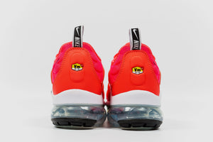 NIKE AIR VAPORMAX PLUS "BRIGHT CRIMSON"