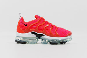 NIKE AIR VAPORMAX PLUS "BRIGHT CRIMSON"