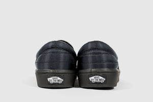 VANS SLIP ON LITE (QUILTED)