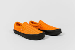VANS SLIP-ON LITE (QUILTED)