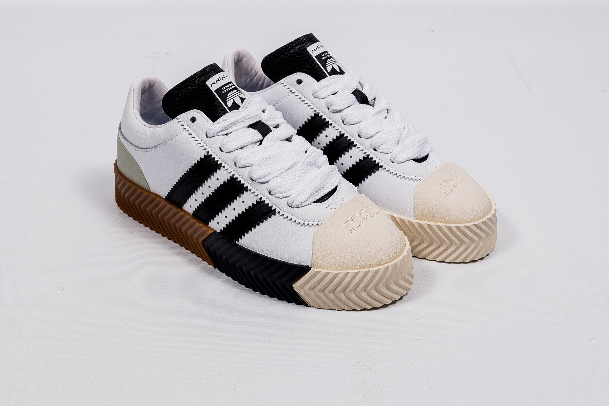 ADIDAS ORIGINALS X ALEXANDER WANG SKATE SUPER