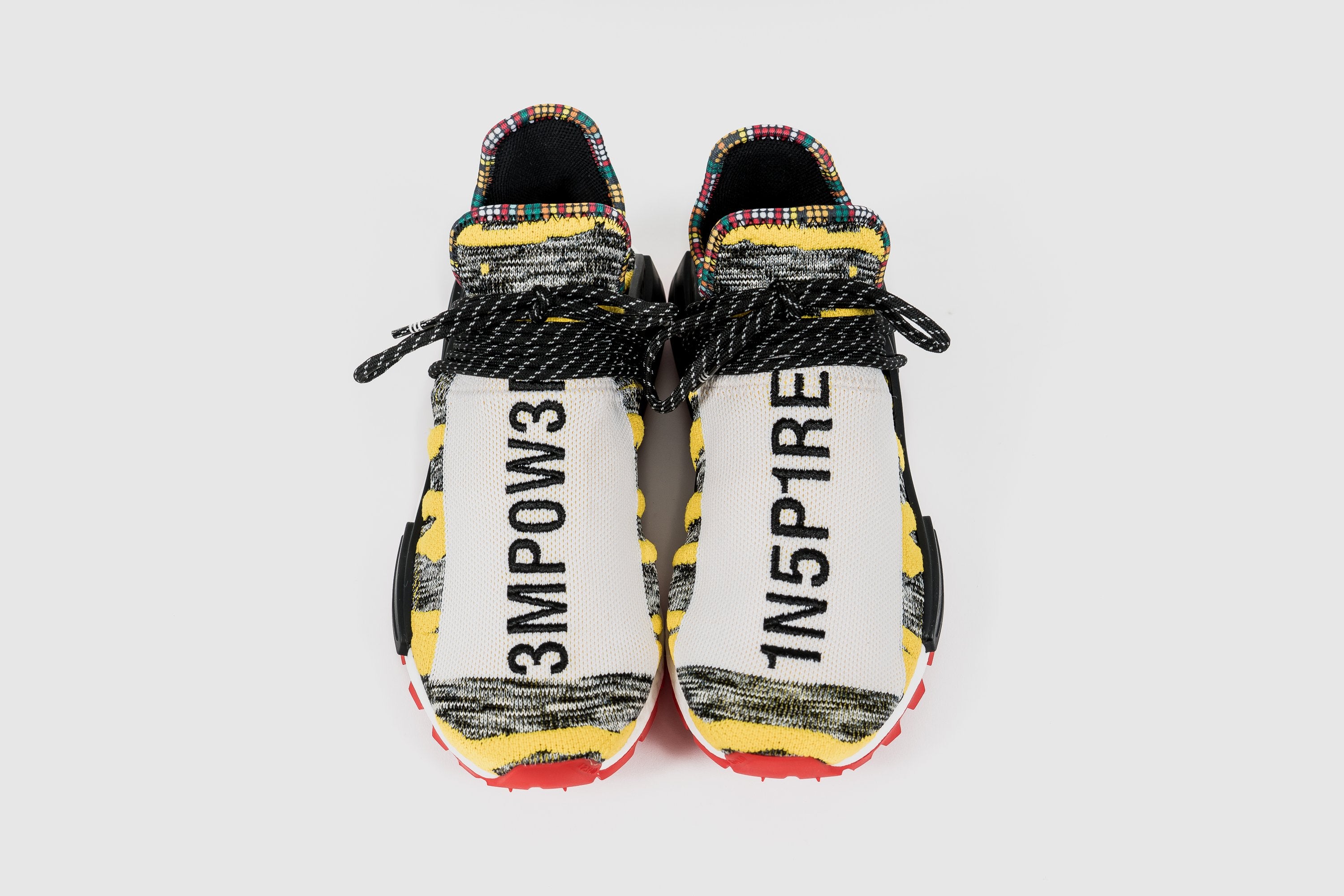 PHARRELL WILLIAMS = ADIDAS ORIGINALS SOLAR HU NMD