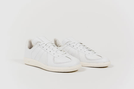 ADIDAS BW ARMY X OYSTER HOLDINGS